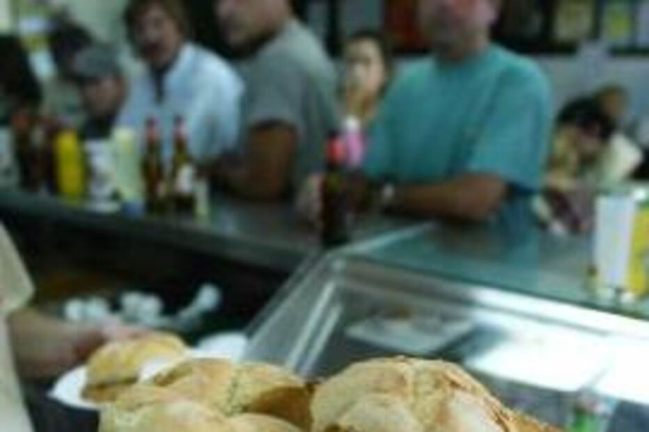 bifanas, vendas novas, gastronomia, alentejo