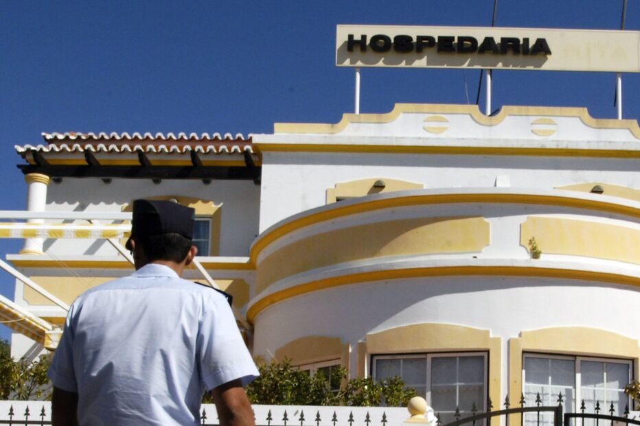 HOMICÍDIO, ALGARVE, CASA DE ALTERNE