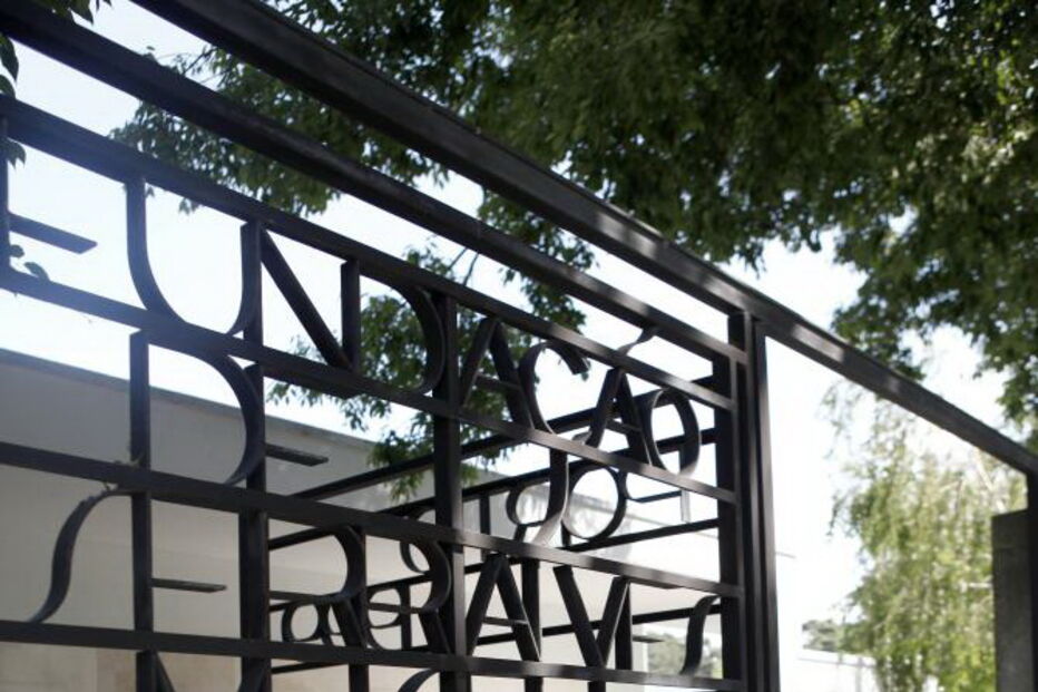 fundação, serralves, acidente, palco, funcionário