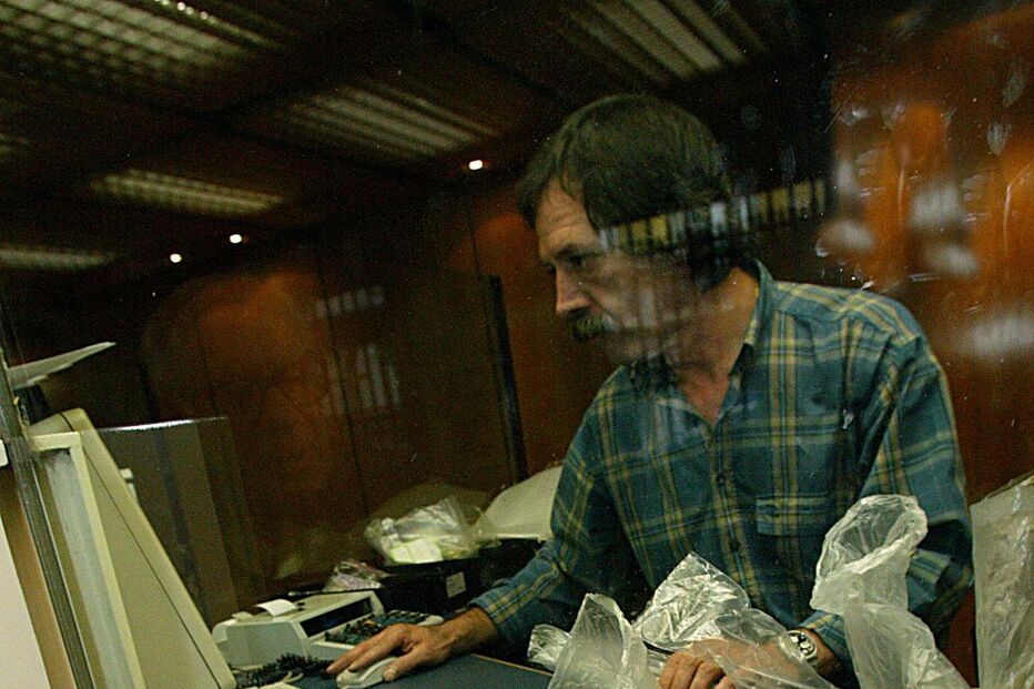 ESCUDOS, EUROS, NOTAS, MOEDAS, RIQUEZA