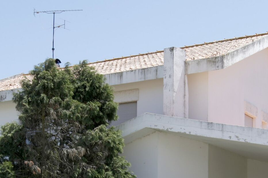 PADRE, AGRESSÃO, AVEIRO