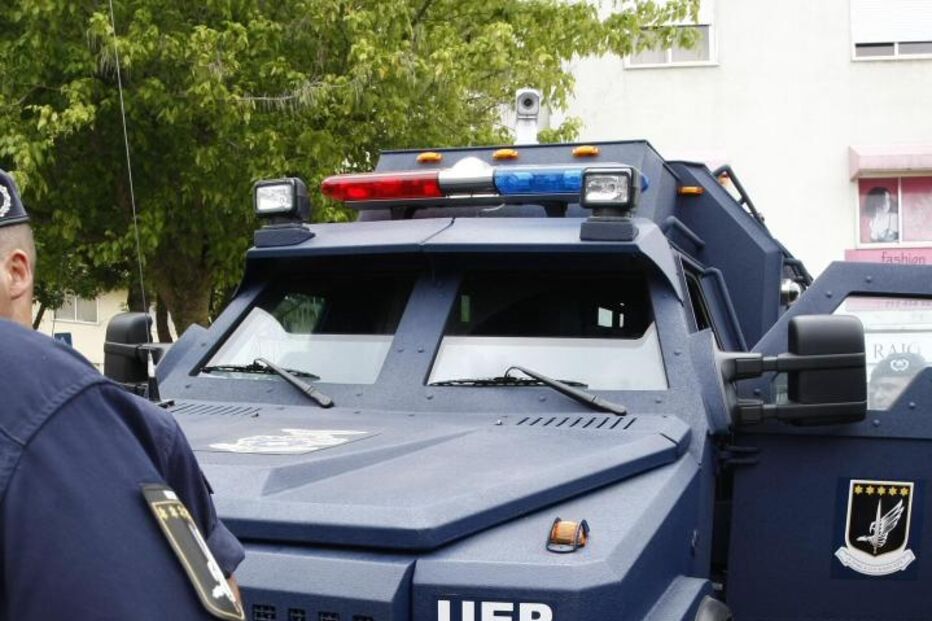 PSP estreia blindado para travar conflito em bairro