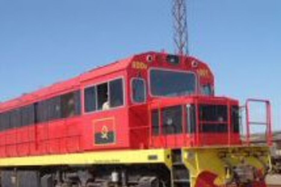 Angola, Comboio, Ministério dos Transportes de Angola, Luís Paulo, Augusto da Silva Tomás