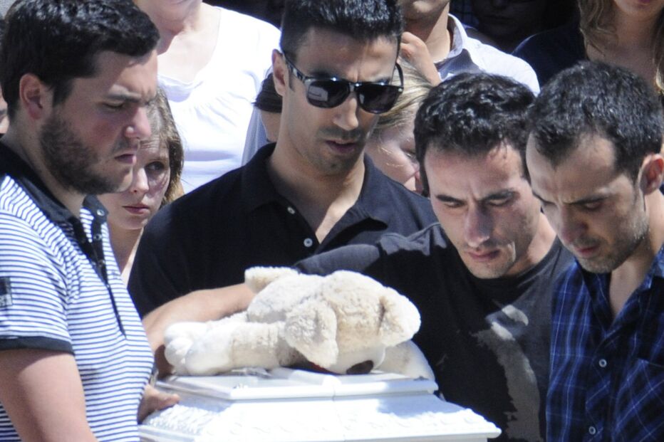 bebé, afogada, funeral, São Brás de Alportel, creche