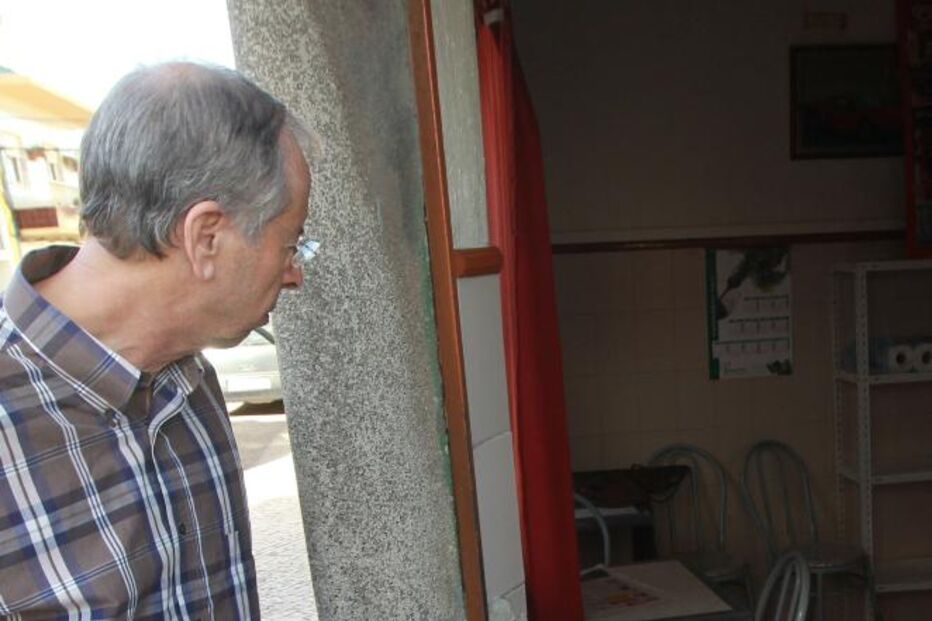 MOITA, DEGOLADA, CAFÉ, LADRÃO