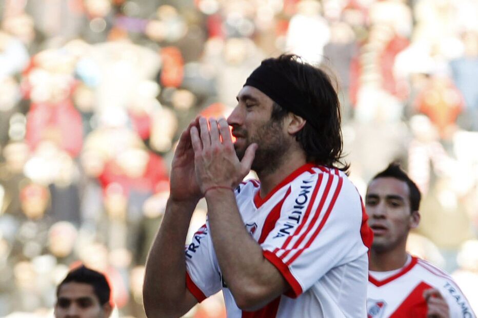 RIVER PLATE, ARGENTINA, DIVISÃO, FUTEBOL