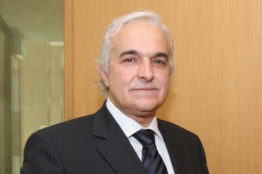 Os milhões do futebol e a crise