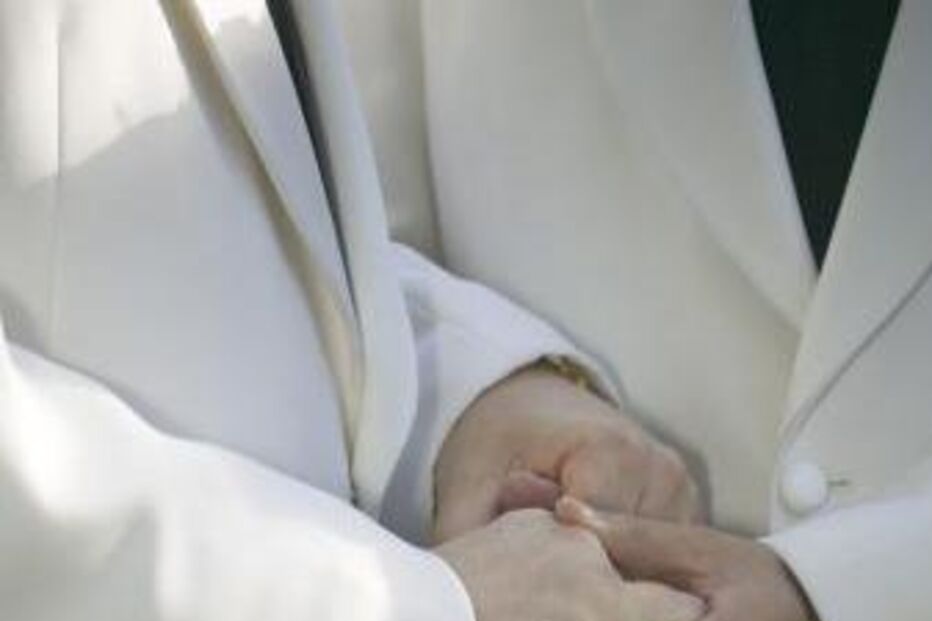 Paquistão,  islamistas,  homossexuais, UE, Shujaat Qamar