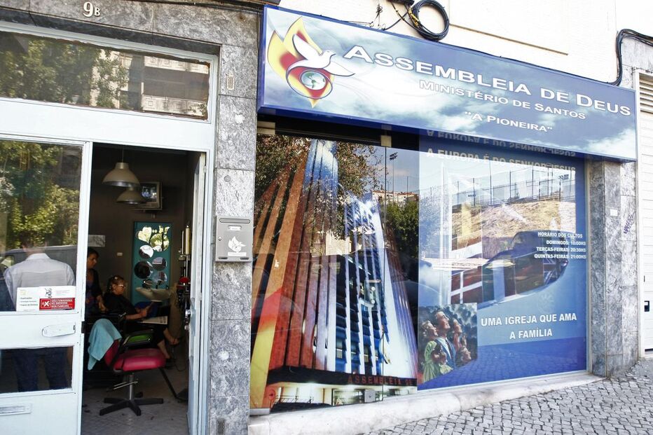 Pastor tramado por mensagens 