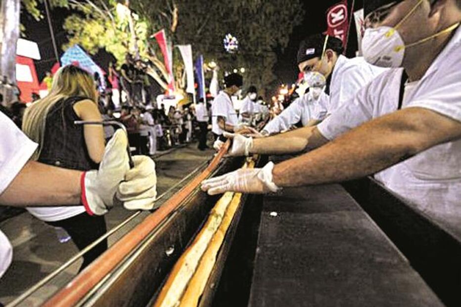 Cachorro-quente com 203 metros