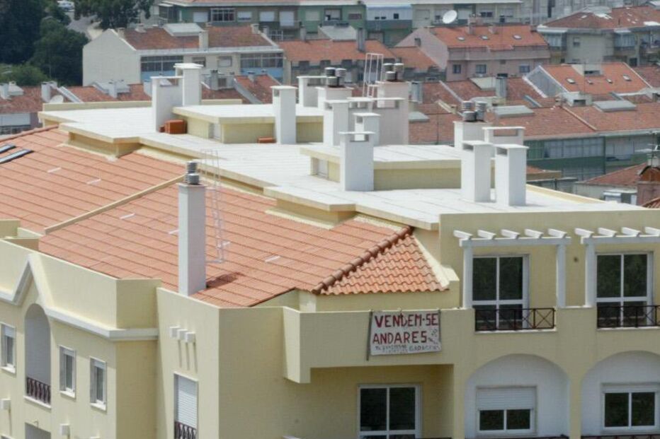 CASAS, HABITAÇÃO, CONSTRUTORAS, BANCOS, DÍVIDAS