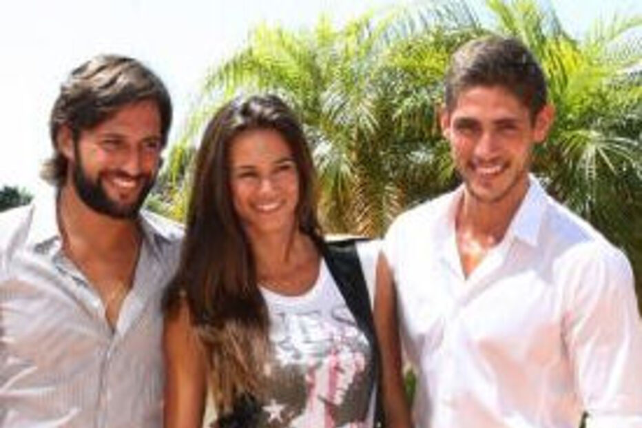 Actores rumam ao país do tango
