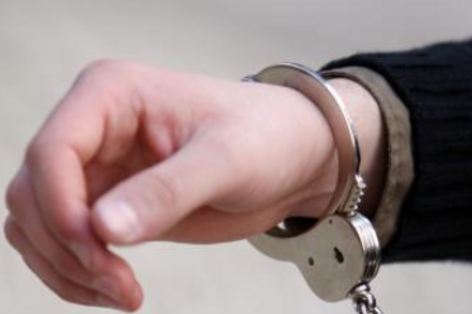 sintra, rio de mouro, assalto, roubo, ladrões, papelaria, psp