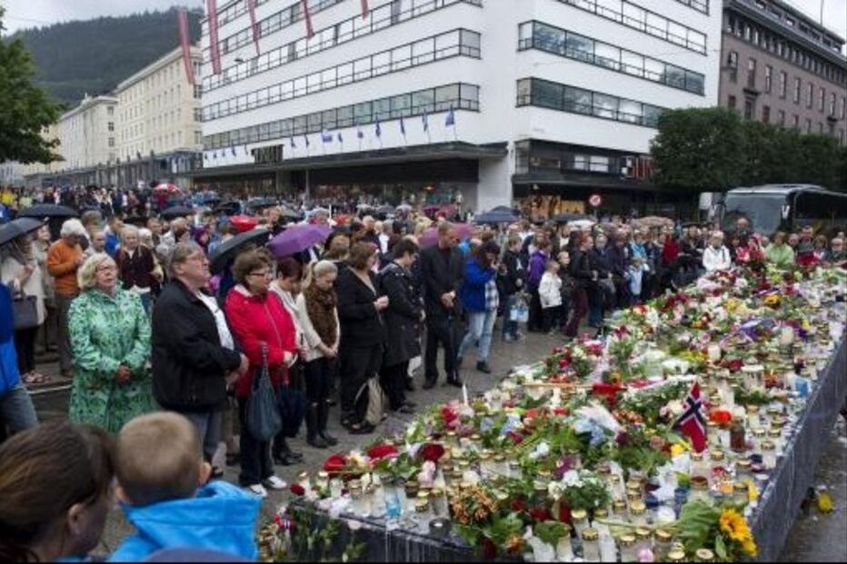 Oslo, estação, mala , terrorista, explosivos