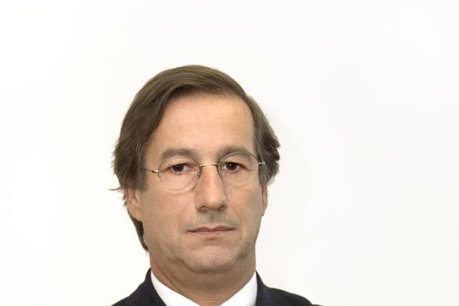 BIANCHI DE AGUIAR, SONAE