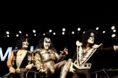 Cultura, Música, Michael Jackson, Kiss, polémica, concerto de homenagem, pedofilia