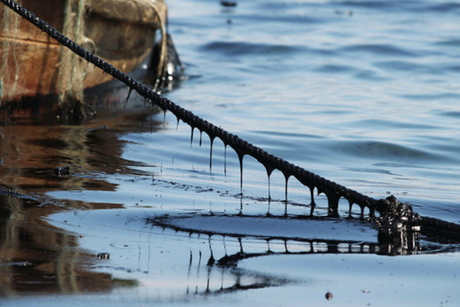 derrame de petróleo, China, Tianjin, maré negra