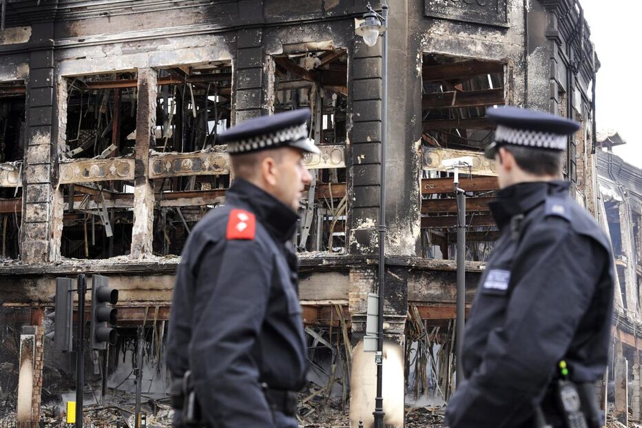 Semana a ferro e fogo em Londres lança o caos