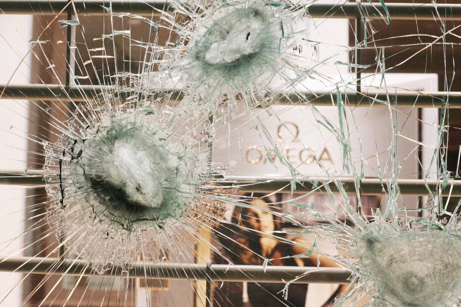 Semana a ferro e fogo em Londres lança o caos