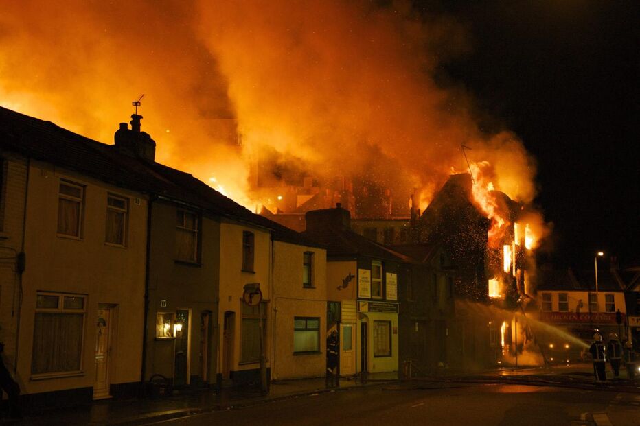 Semana a ferro e fogo em Londres lança o caos