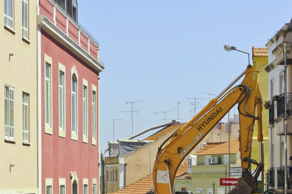 ALMADA, CACILHAS, COMERCIANTES, RUA, OBRAS