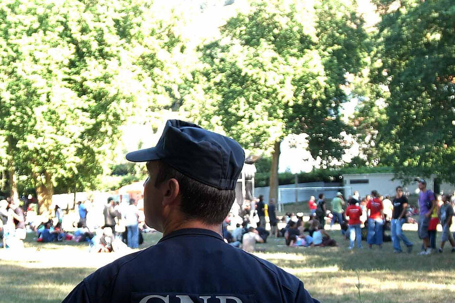 Rixa acaba com disparo  