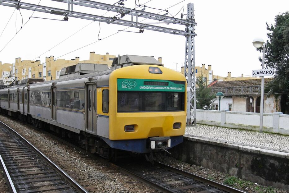 Comboios em falta em Cascais