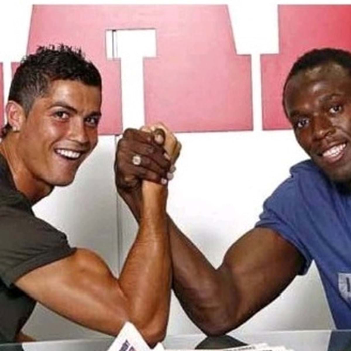 Jogador 'mais forte do Mundo' vê Ronaldo a entrar no wrestling