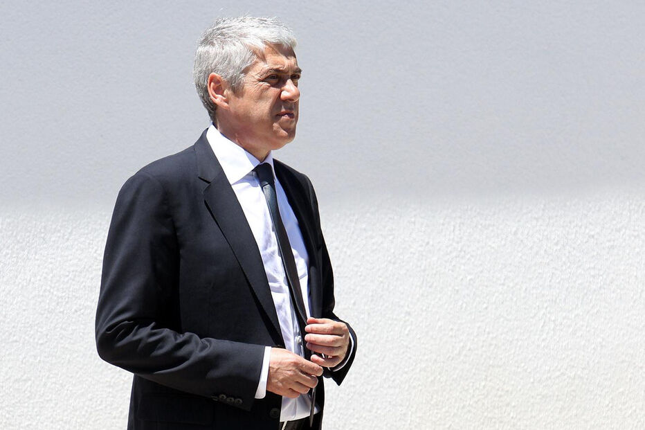 SÓCRATES, CONTAS, FAMÍLIA, INVESTIGAÇÃO, DCIAP