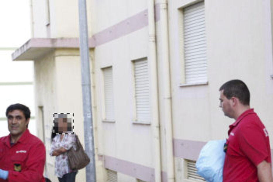 VILA FRANCA DE XIRA, BEBÉ, CONGELAR, INFANTICÍDIO