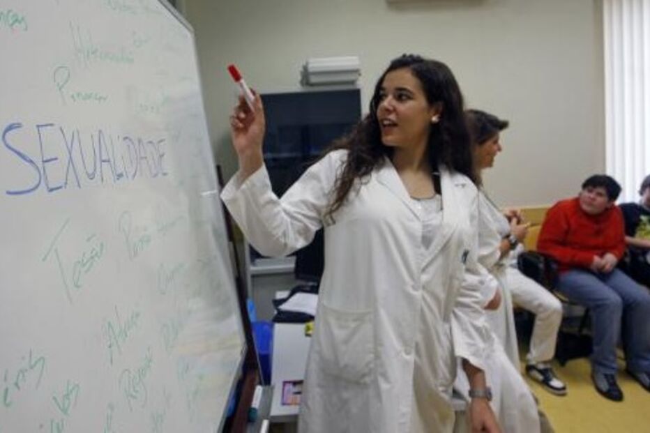 sexo, sexualidade, métodos contraceptivos, preservativo, relações desprotegidas, jovens, gravidezes, gravidez, educação sexual