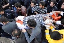 Turquia revive tragédia após forte sismo