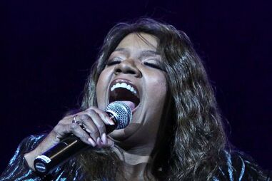 GLORIA GAYNOR, CANTORA, CAMPO PEQUENO, CONCERTO, I WILL SURVIVE