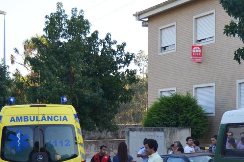 MAIA, BEBÉ, ABANDONADO