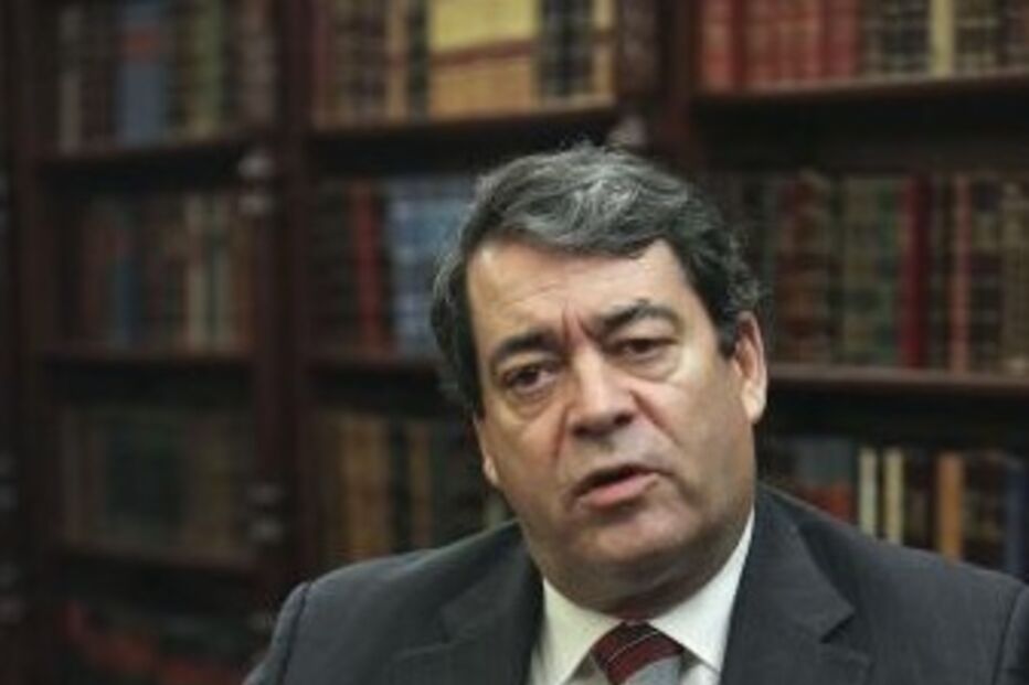 Ordem dos advogados, Marinho Pinto, defesas oficiosas, Estado, Justiça, Paula Teixeira da Cruz 