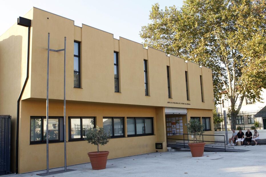 GAIA, AUTARCA, CONDENADO