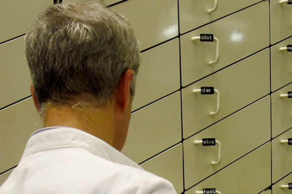 REMÉDIOS, MEDICAMENTOS, FARMÁCIA