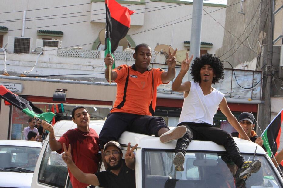 Horror e festejos na morte sangrenta de Kadhafi