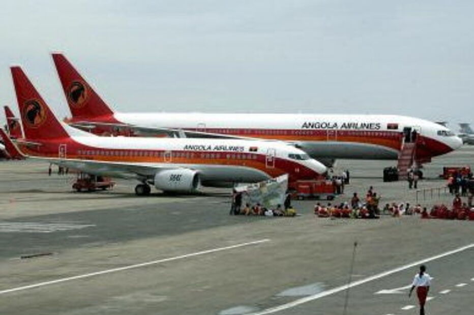 Angola, Luanda, aeroporto