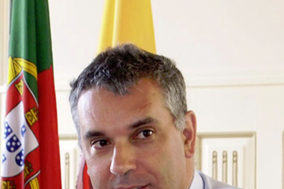 MONDIM DE BASTO, DESPACHO, CAFÉ