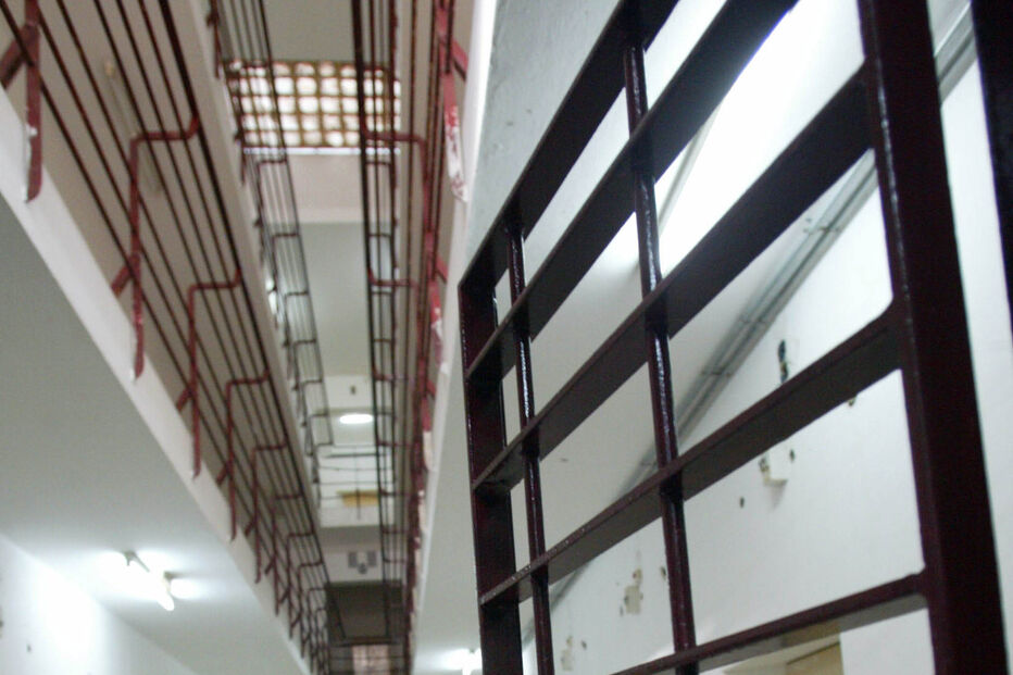 CADEIA, PRISÃO, INSPECÇÃO, ILEGAL