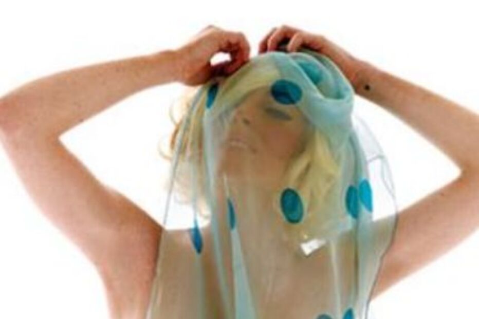 lindsay lohan, nua, suicídio, fotos, playboy