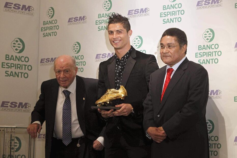 Ronaldo dedica Bota de Ouro a 