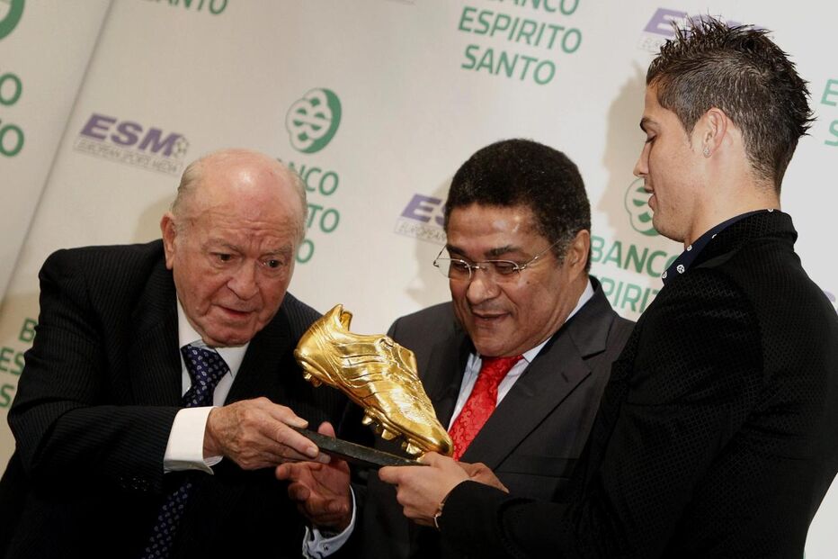 Ronaldo dedica Bota de Ouro a 