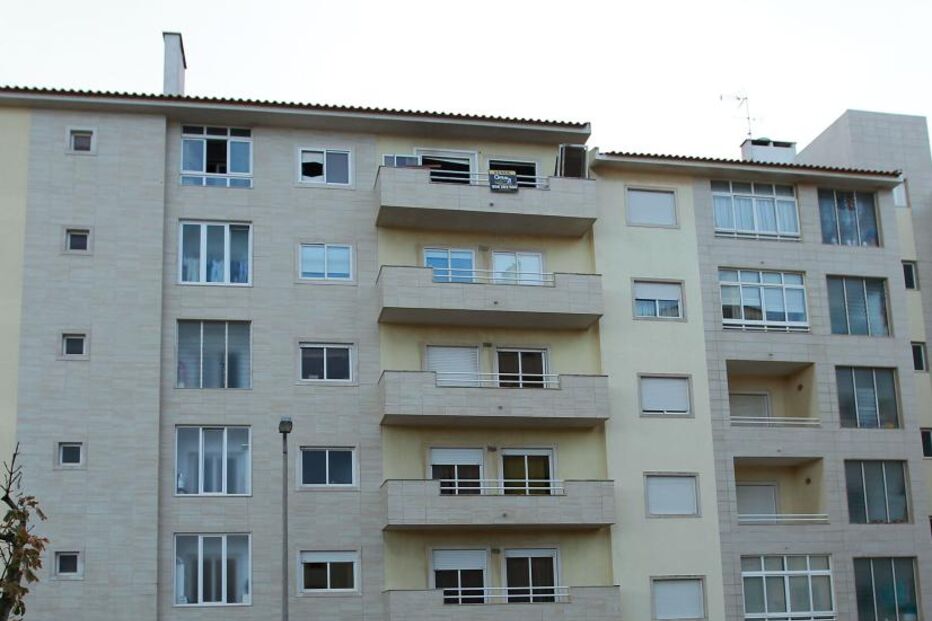 OEIRAS, APARTAMENTO, INCÊNDIO, BOMBEIROS, EX-NAMORADA