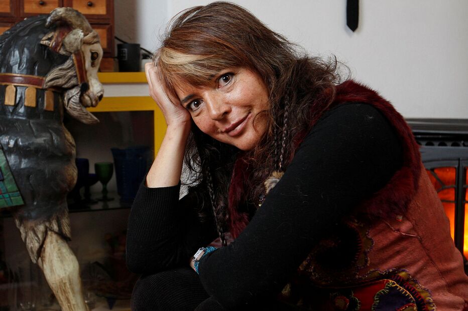 Clara Pinto Correia: “Assumia o destino da Educação”  