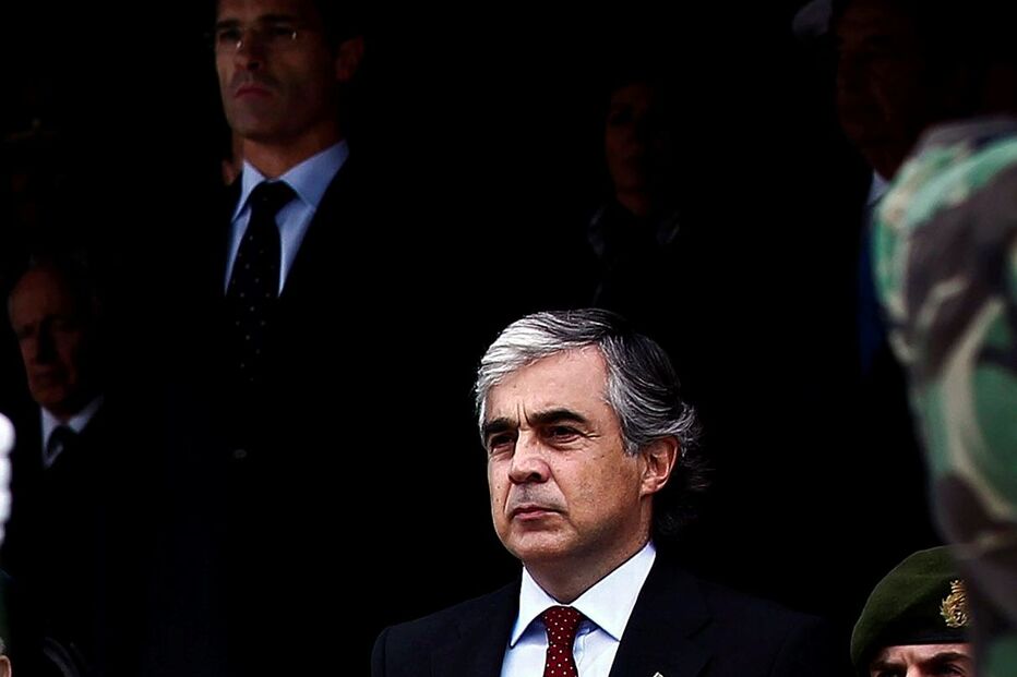 MILITARES, MINISTRO, AGUIAR-BRANCO, MANIFESTAÇÃO