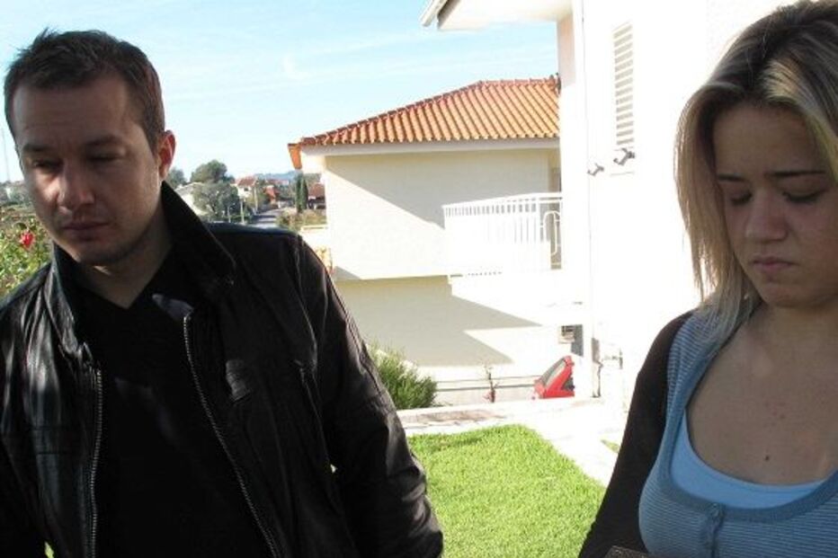 MENINA, ATROPELAMENTO, AUTOCARRO, AMARES, HOSPITAL