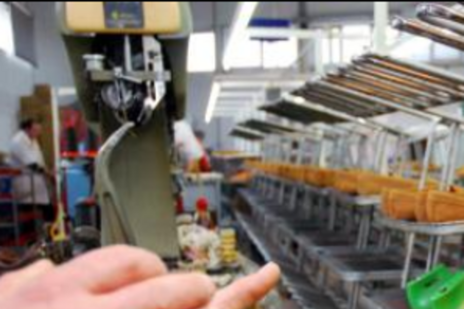 nike, adidas, greve, china, calçado