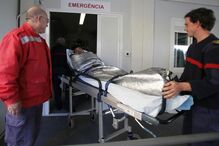 Emoção em resgate 'milagroso' de pescadores de Caxinas